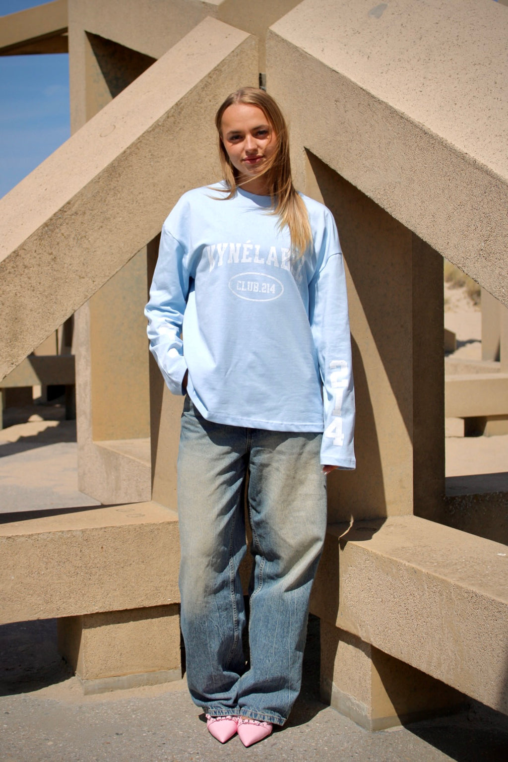 214 LONGSLEEVE LIGHT BLUE