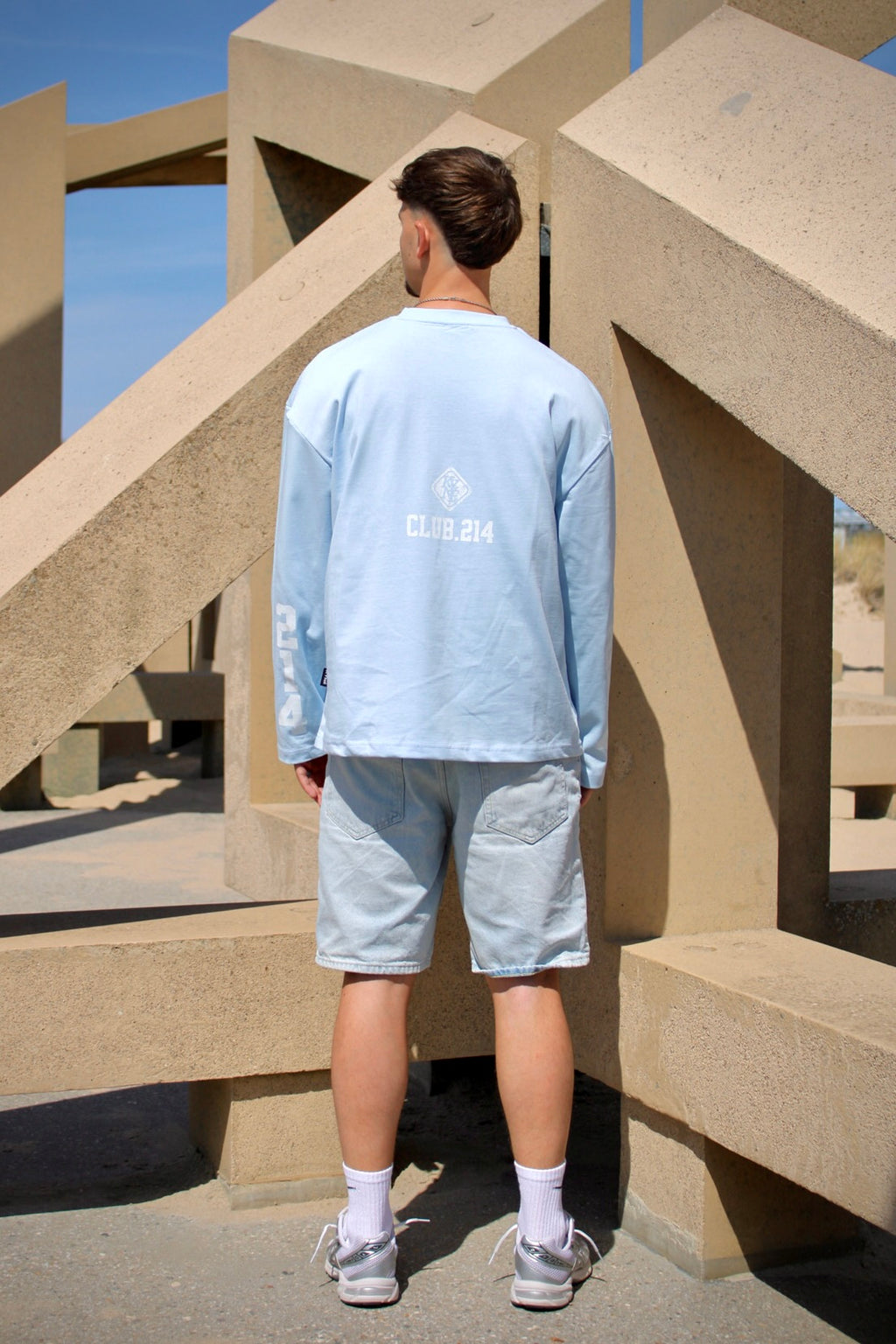 214 LONGSLEEVE LIGHT BLUE